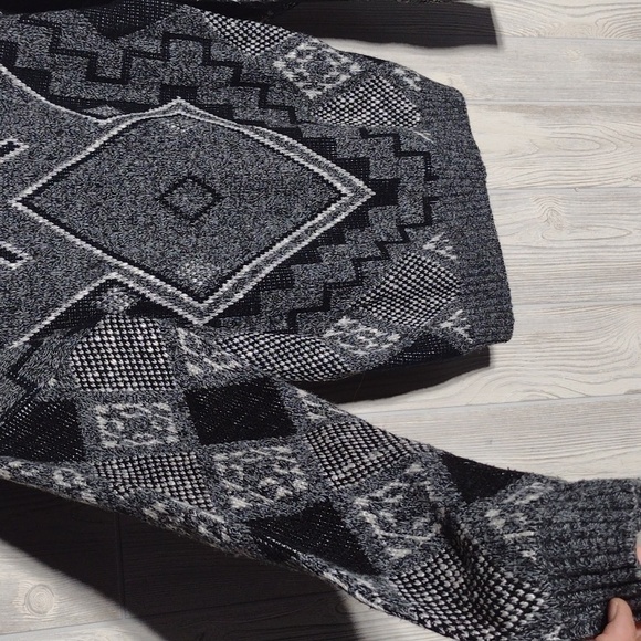 Super Cool Vintage Michael James Sweater - Picture 8 of 12